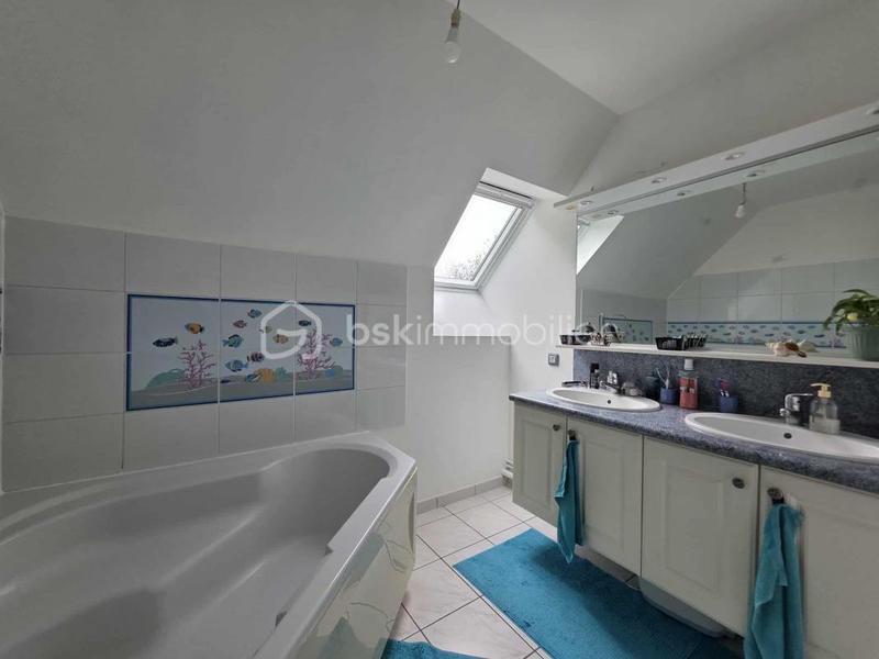 Pavillon - 120 m² - 5 pièces