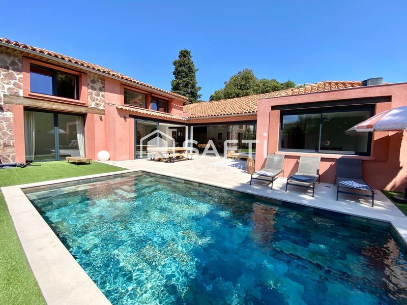 Maison - 280 m² - 7 pièces