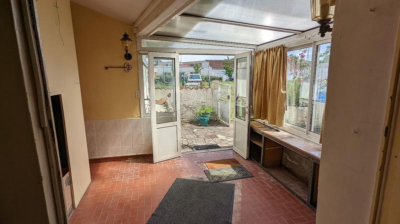 Maison - 280 m² - 8 pièces