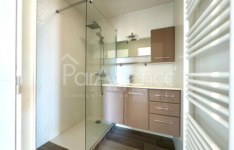 Appartement - 91 m² - 3 pièces