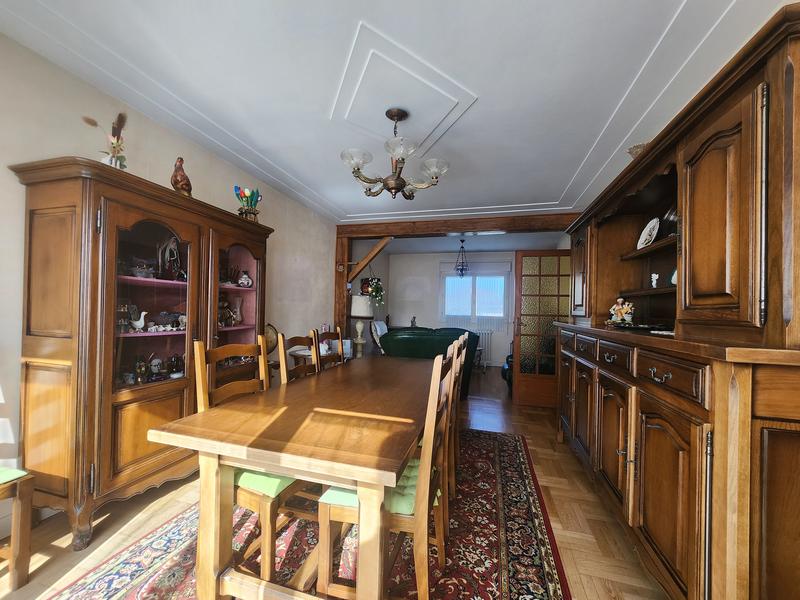 Maison - 110 m² - 5 pièces