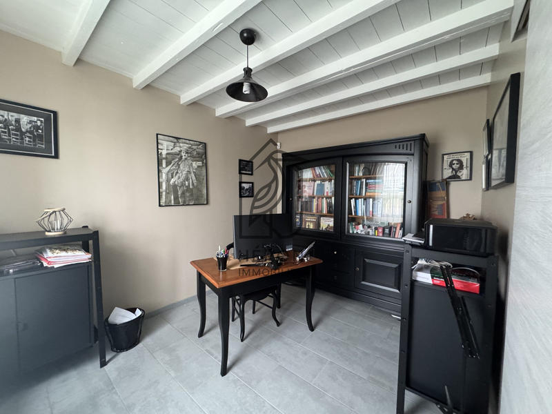 Maison ancienne - 250 m² - 11 pièces