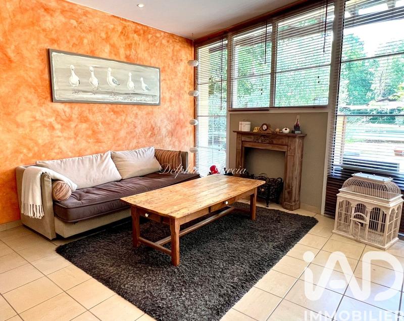 Maison de maîtres - 235 m² - 7 pièces