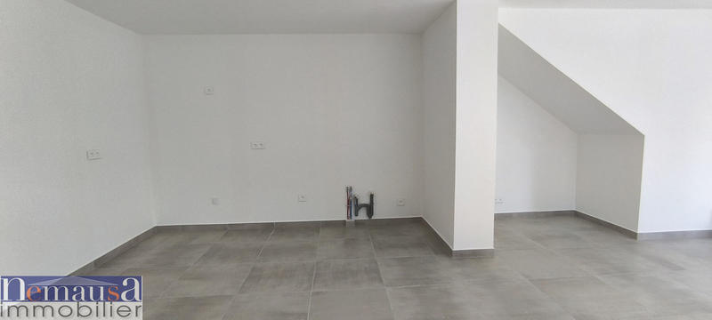 Maison - 93 m² - 4 pièces