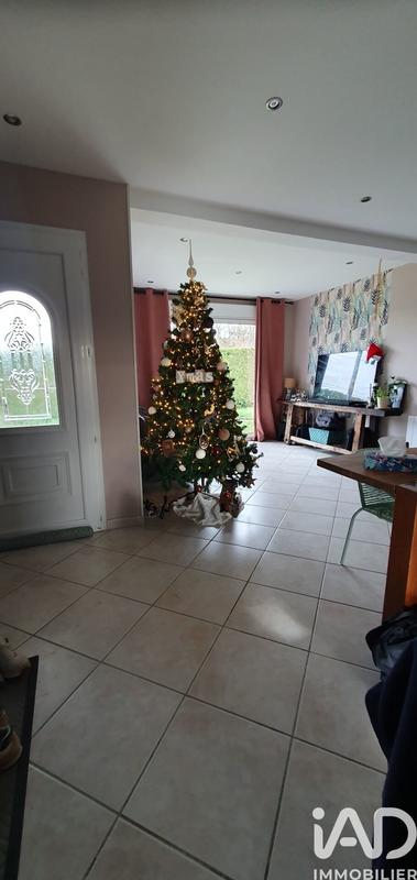 Maison - 96 m² - 4 pièces