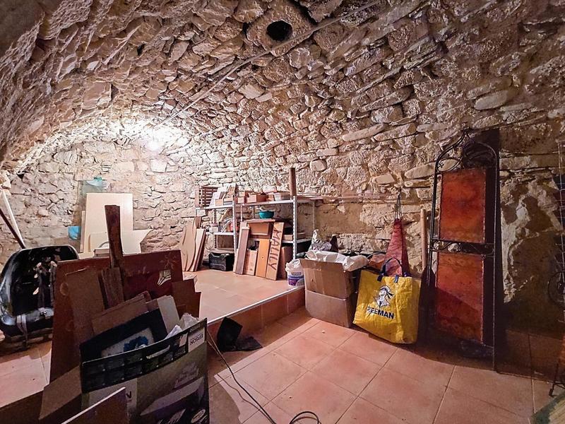 Maison de village - 205 m² - 9 pièces