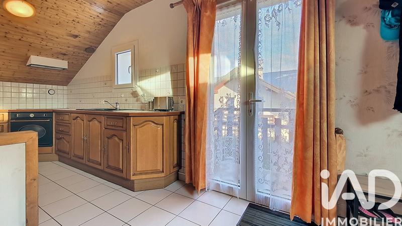 Maison - 180 m² - 5 pièces