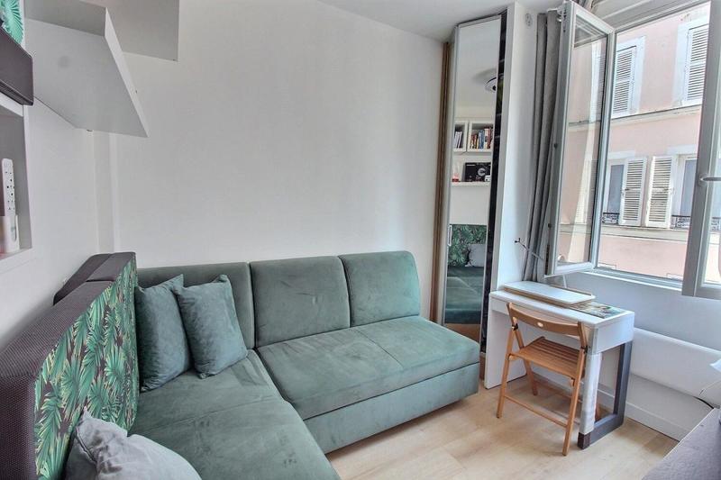 Studio - 9 m² - 1 pièce