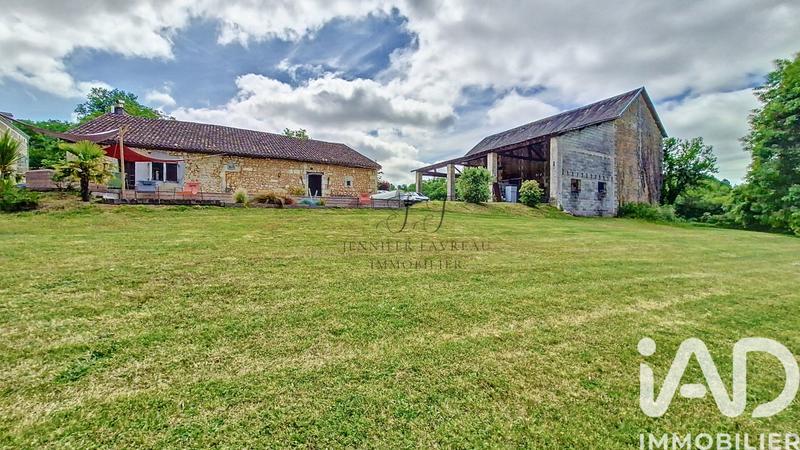 Maison - 262 m² - 7 pièces