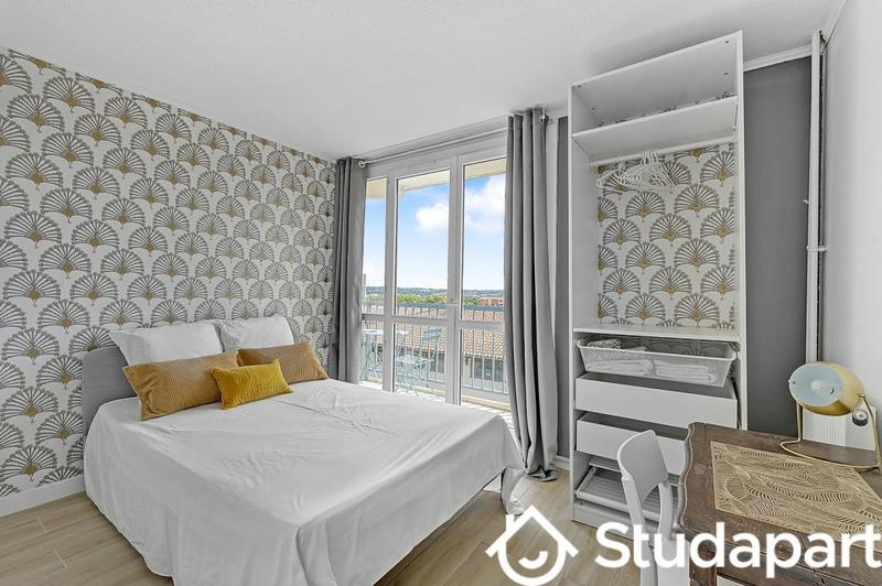 Chambre - 15 m² - 1 pièce