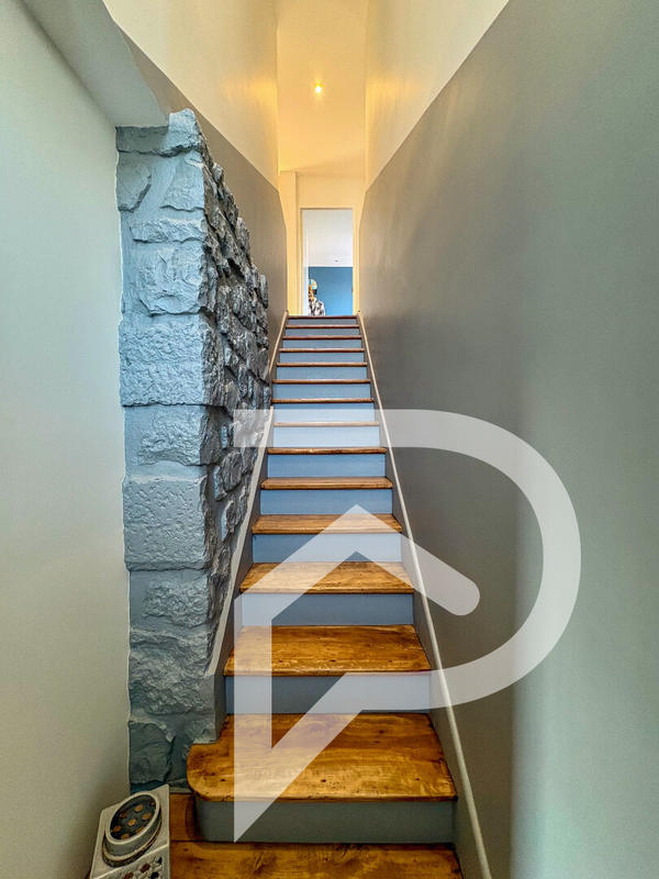 Maison - 105 m² - 4 pièces