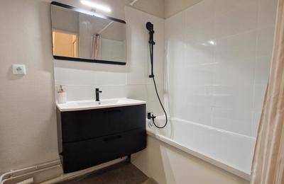 Appartement ancien - 76 m² - 4 pièces