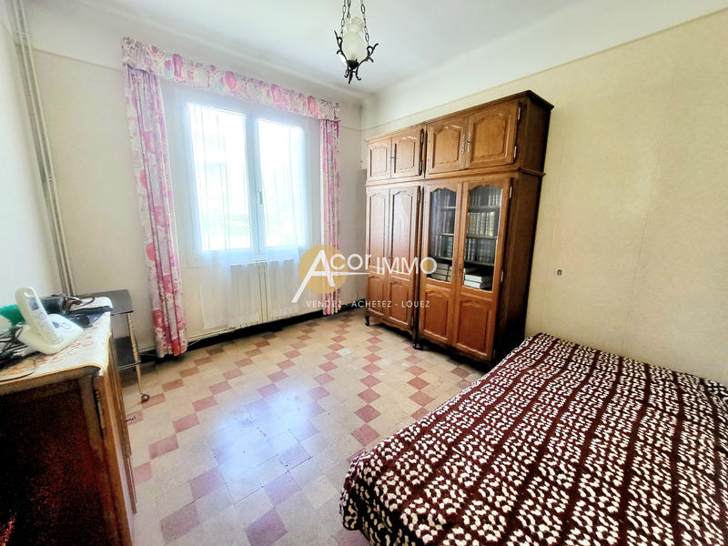 Maison - 95 m² - 5 pièces