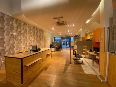 Local commercial - 375 m²