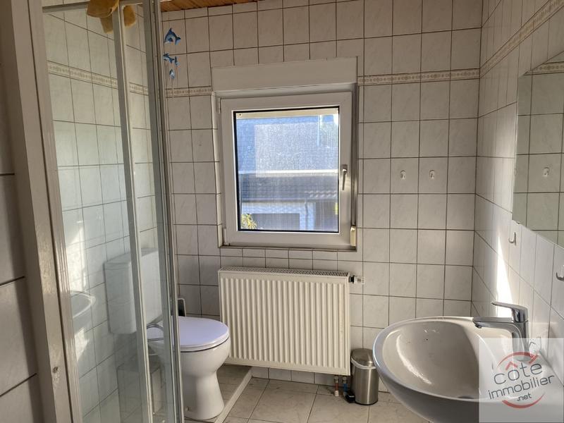 Maison - 96 m² - 6 pièces