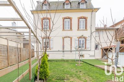 Immeuble - 311 m²