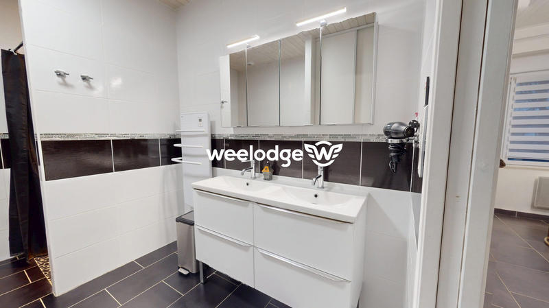 Maison - 101 m² - 5 pièces