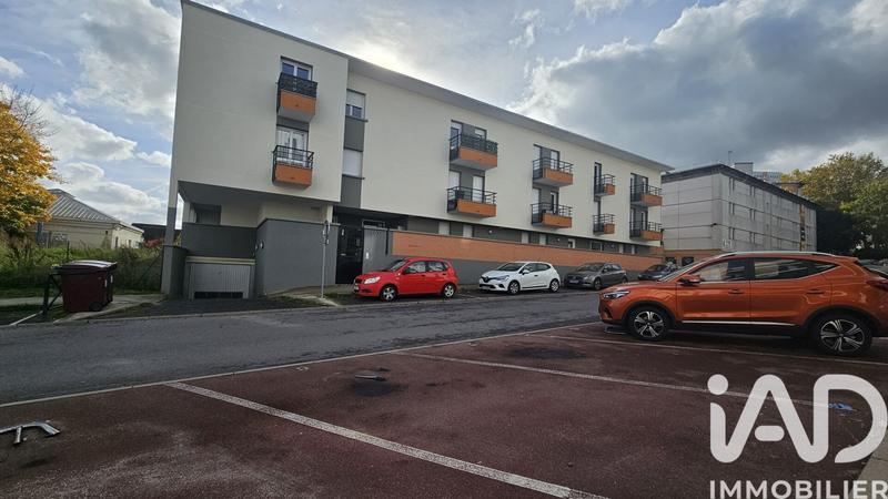 Appartement - 85 m² - 5 pièces