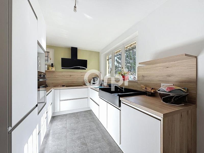 Maison - 130 m² - 5 pièces