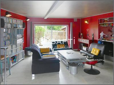 Maison - 180 m² - 6 pièces