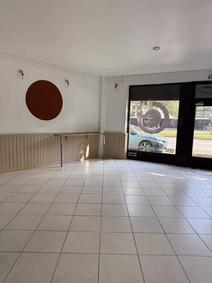 Bureau - 97 m² - 2 pièces