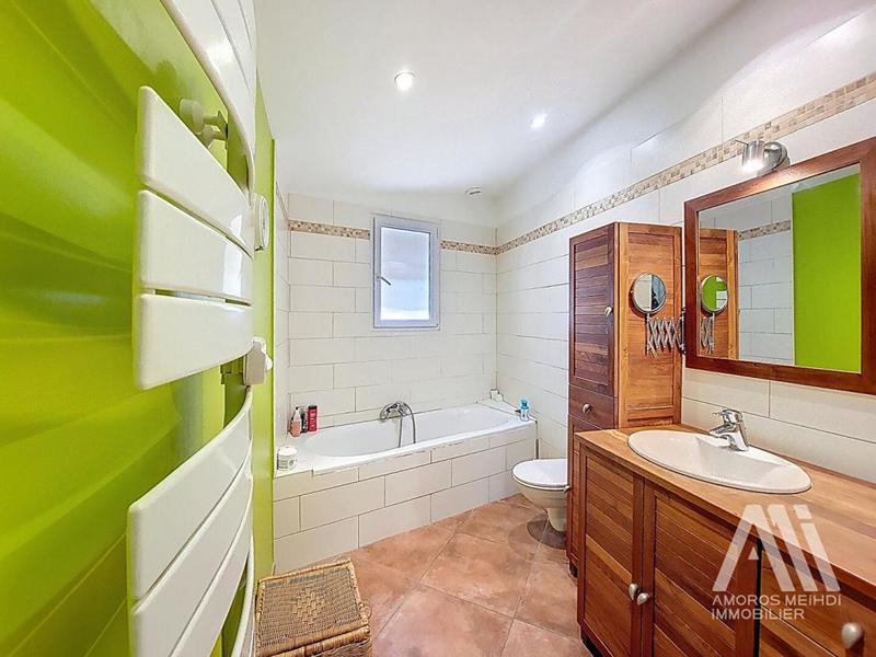 Maison - 110 m² - 5 pièces