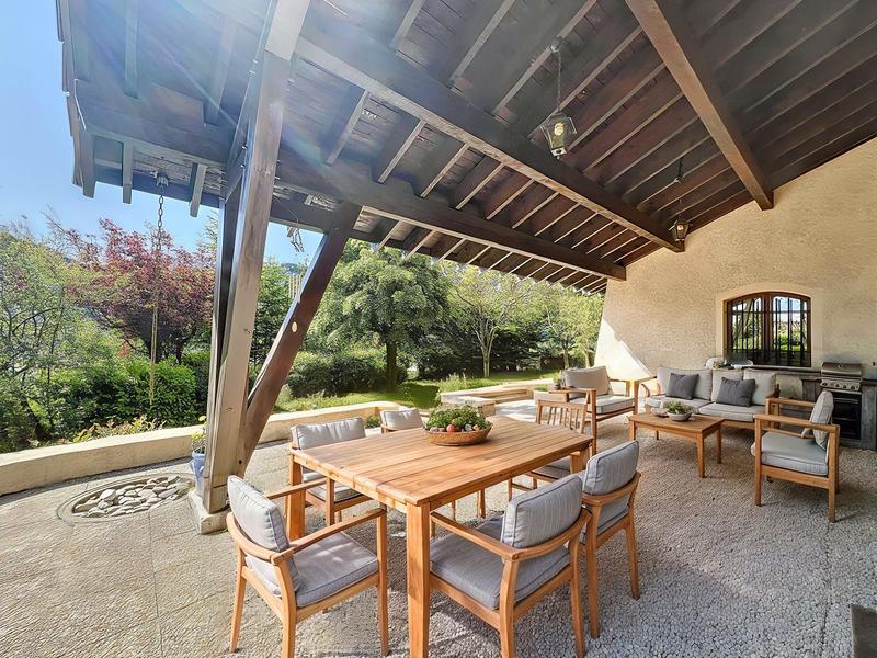 Maison - 158 m² - 6 pièces