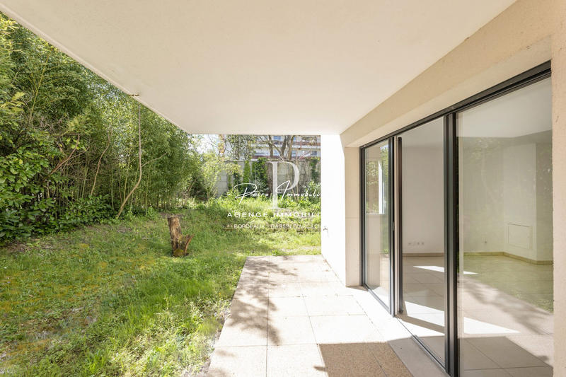 Appartement - 82 m² - 3 pièces