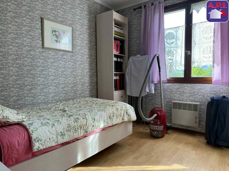 Maison - 136 m² - 6 pièces