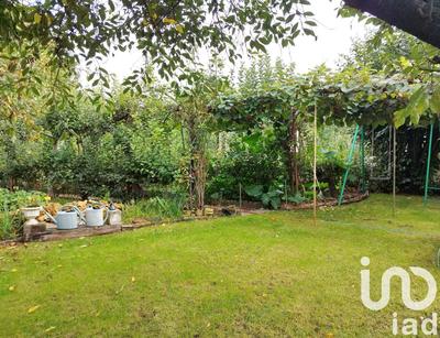 Maison - 297 m² - 11 pièces