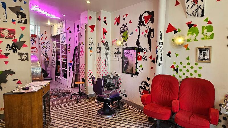 Magasins - 60 m² - 2 pièces