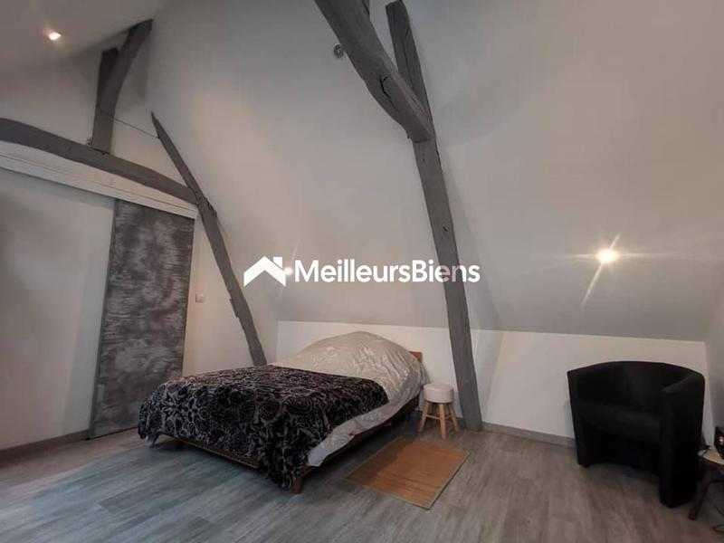 Maison - 140 m² - 5 pièces