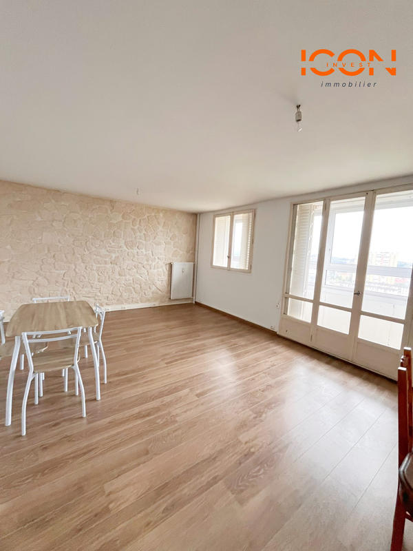 Appartement - 75 m² - 4 pièces