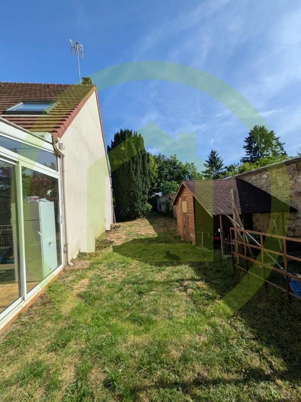 Maison - 96 m² - 4 pièces