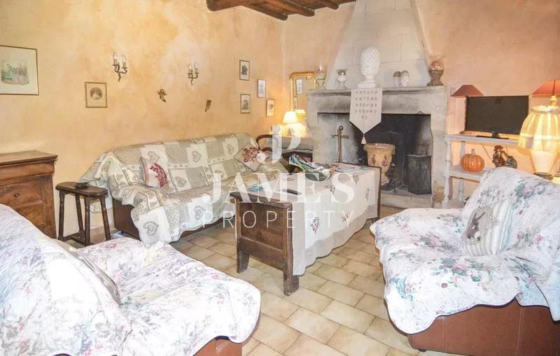 Maison - 94 m² - 5 pièces