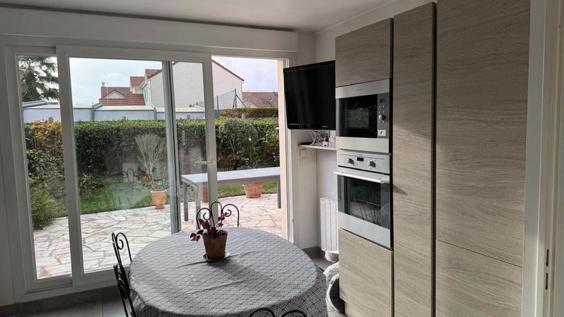 Maison - 120 m² - 6 pièces