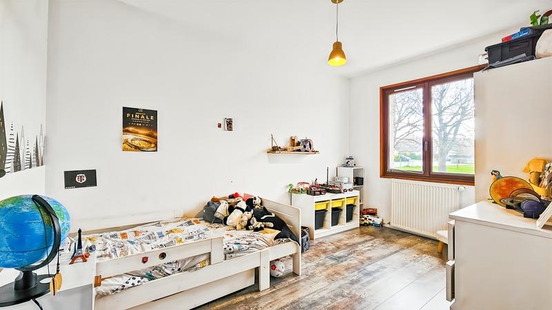 Maison - 102 m² - 5 pièces