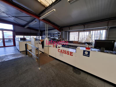 Local commercial - 800 m²