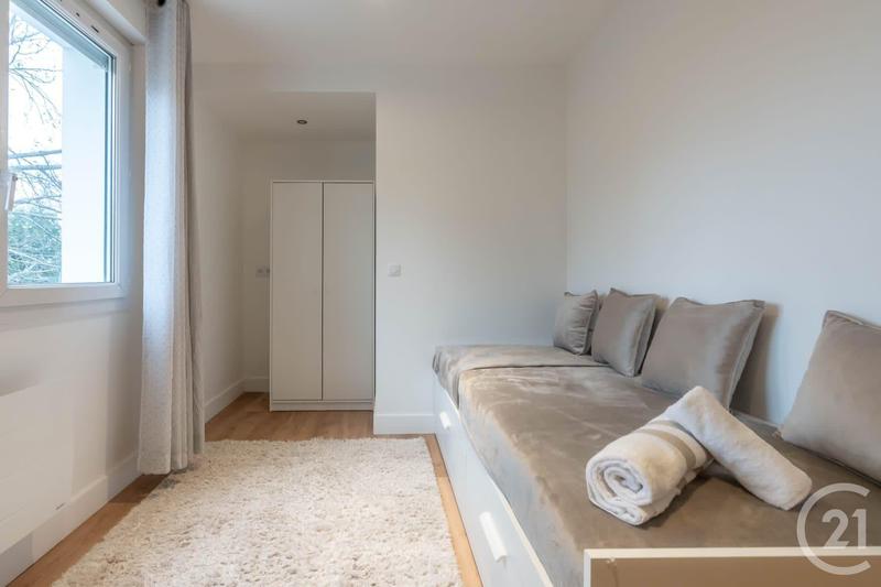 Maison - 91 m² - 5 pièces