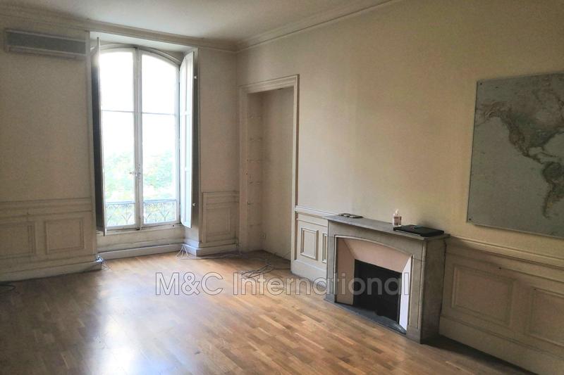 Local commercial - 77 m²