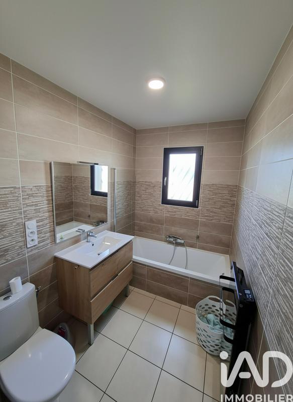 Maison - 94 m² - 4 pièces