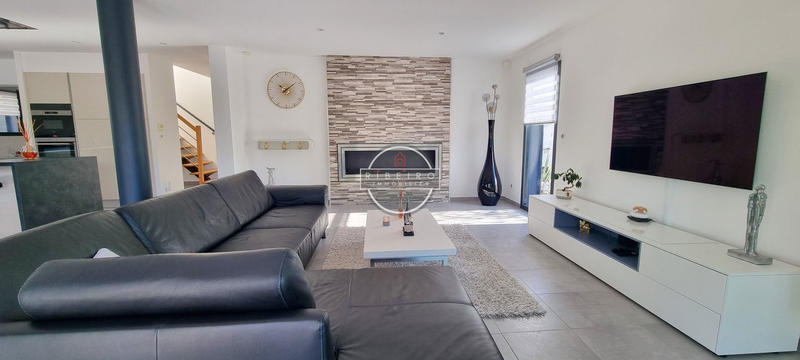 Villa - 150 m² - 5 pièces