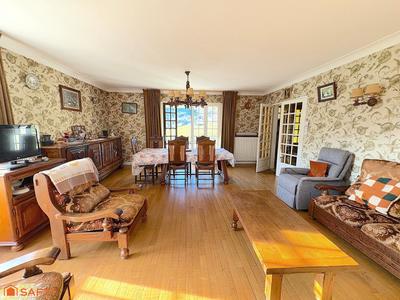 Maison - 145 m² - 5 pièces
