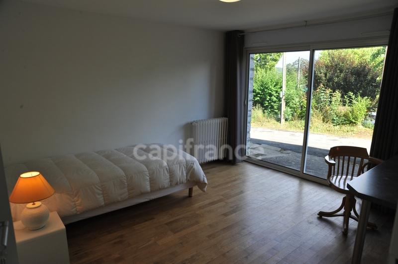 Maison - 217 m² - 11 pièces