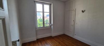 Local commercial - 136 m²