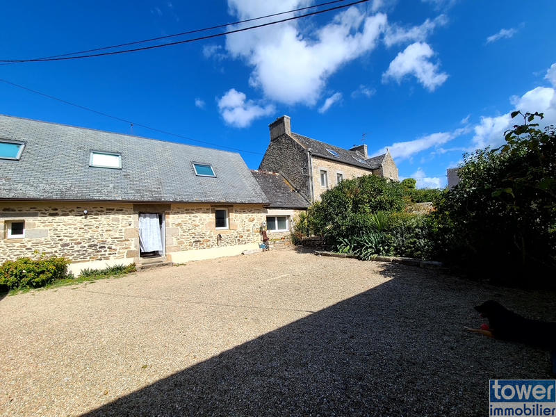 Propriété - 330 m² - 13 pièces