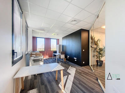 Bureau - 278 m²