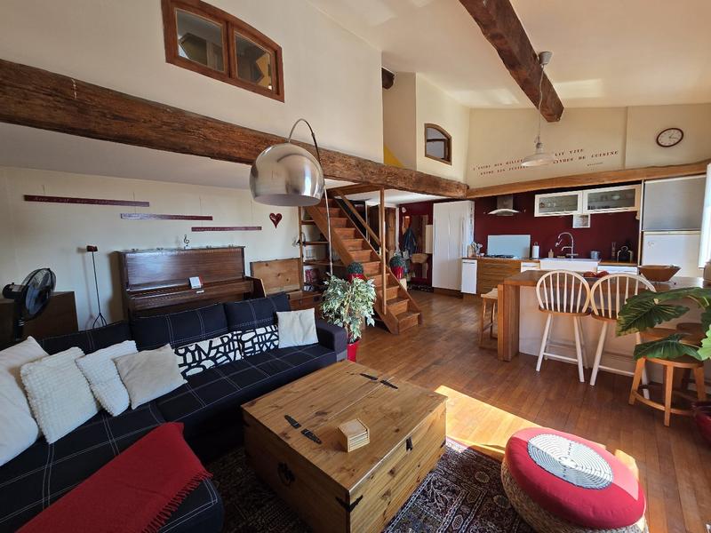 Appartement - 65 m² - 3 pièces