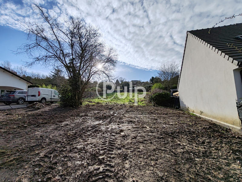 Terrain constructible - 998 m²