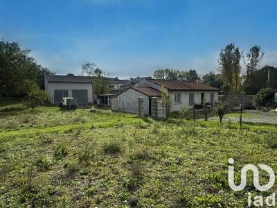 Maison - 95 m² - 5 pièces